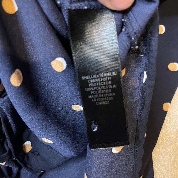 Adrianna Papell Large Sleeveless Navy Polks Dot Blue Button down Blouse - Picture 4 of 6